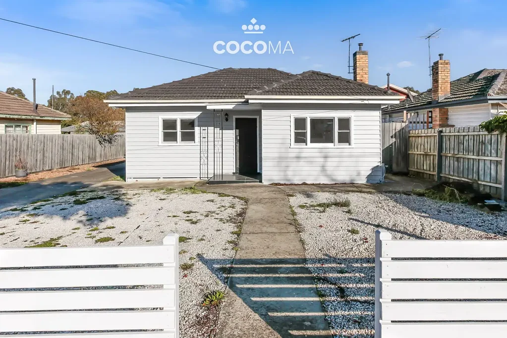 Immaculate 2 bedrooms home at prime location