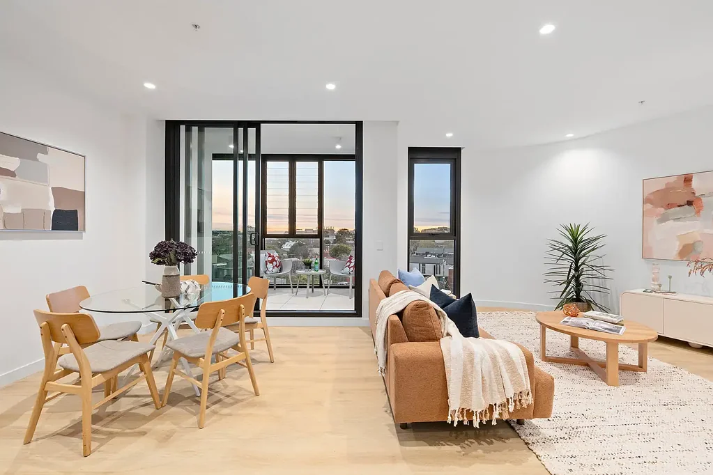 St Kilda 2غرفة نوم Filled with luxury, wrapped in views and a 3rd bedroom or study