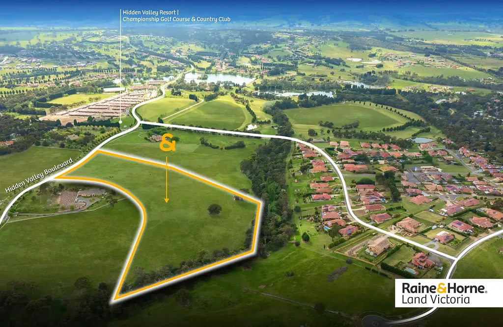 Wallan Seize the Dream - 13 Acres* of Prime Land with Breathtaking Views Near Hidden Valley Golf Club! (Comprehensive Development Zone)