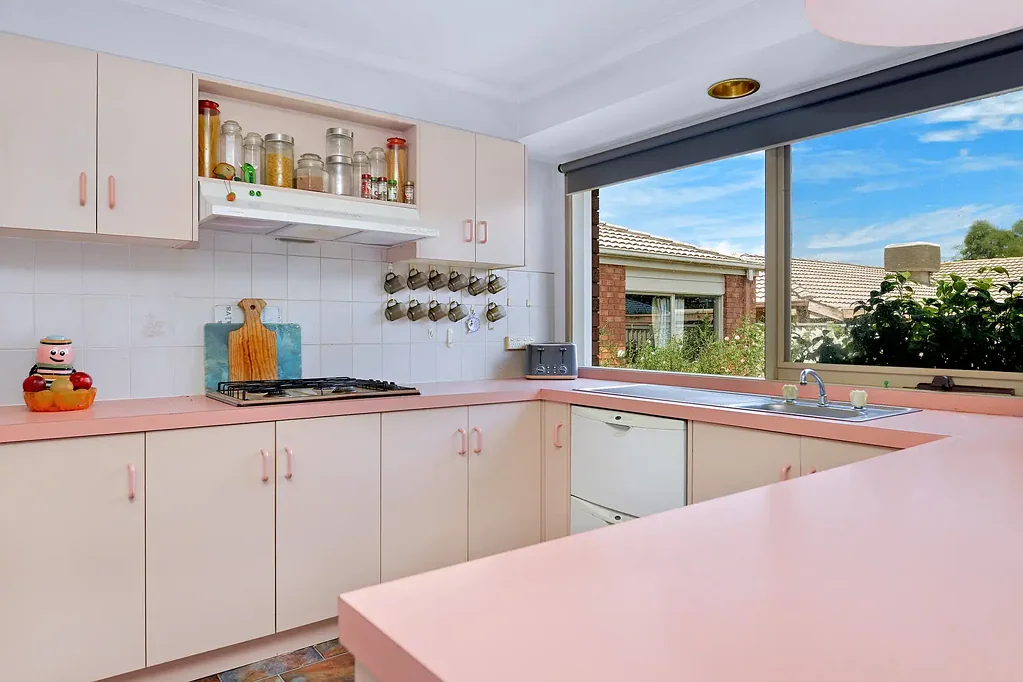 11 Crampton Crescent, Mill Park, VIC 3082