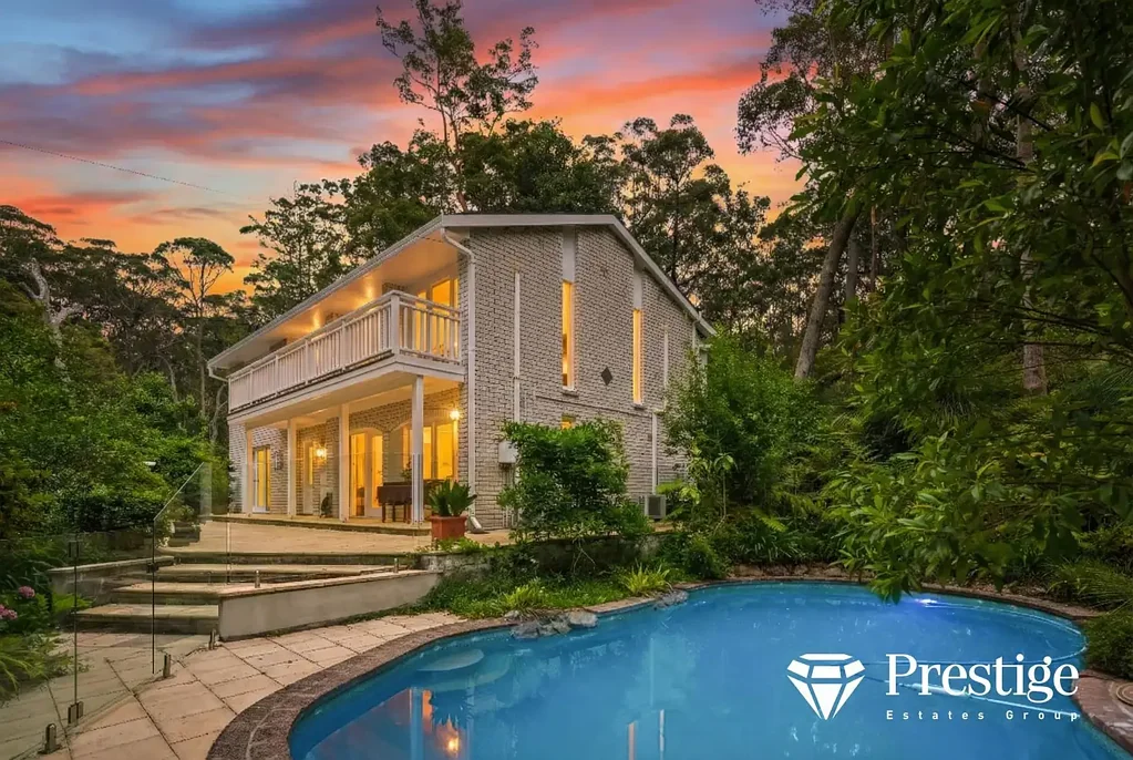 Galston 4Kwarto Sophisticated 5-Acre Rural Haven Delivering Serenity, Seclusion & Modern Comforts