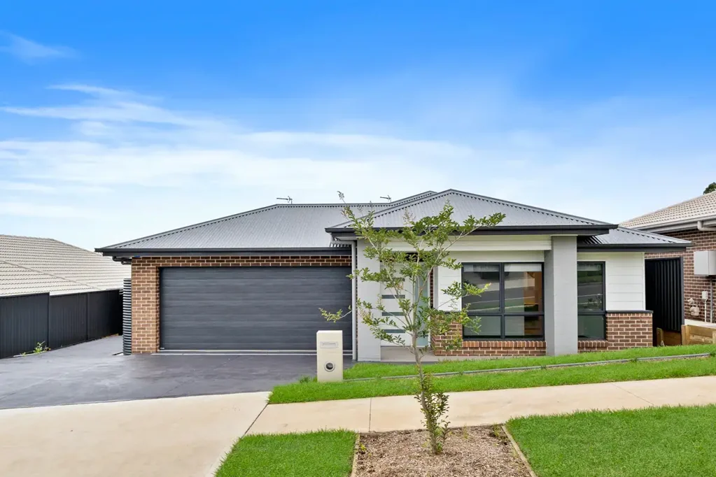 87 and 87a Cross Street, Tahmoor, NSW 2573