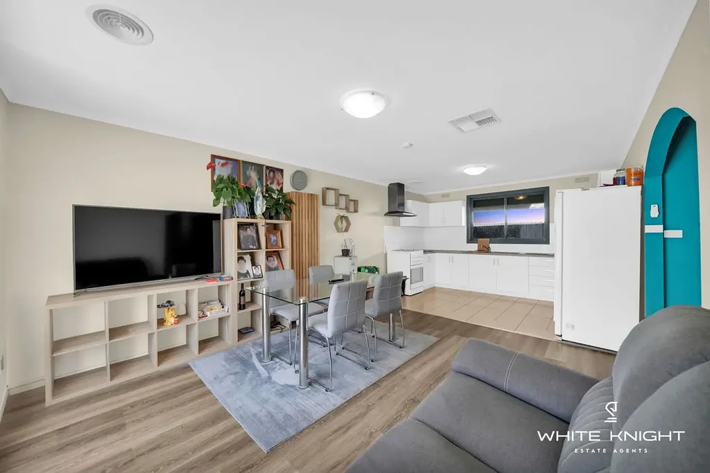 St Albans 3Kwarto MORTGAGE SELL Charming 3-Bedroom Home in a Prime St Albans Location