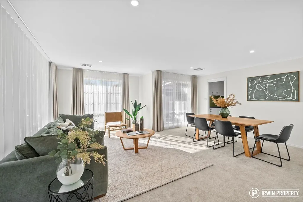 4 Maloney Street, Queanbeyan West, NSW 2620