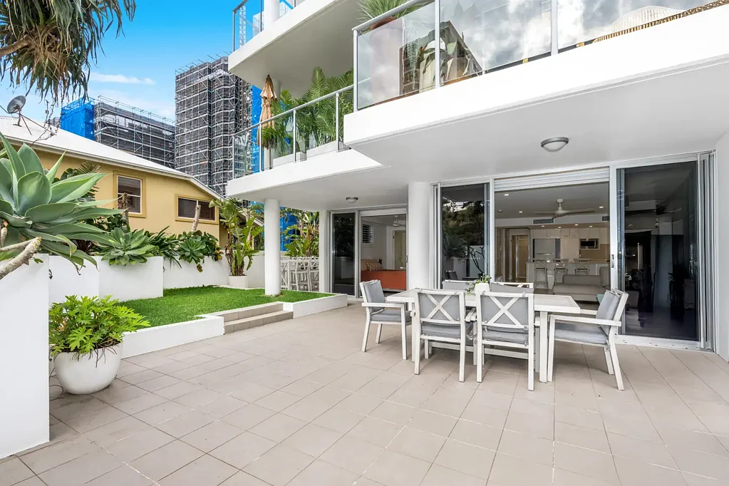 Coolangatta 2chambre PRIVATE COASTAL RETREAT WITH OVERSIZED COURTYARD IN RAINBOW BAY