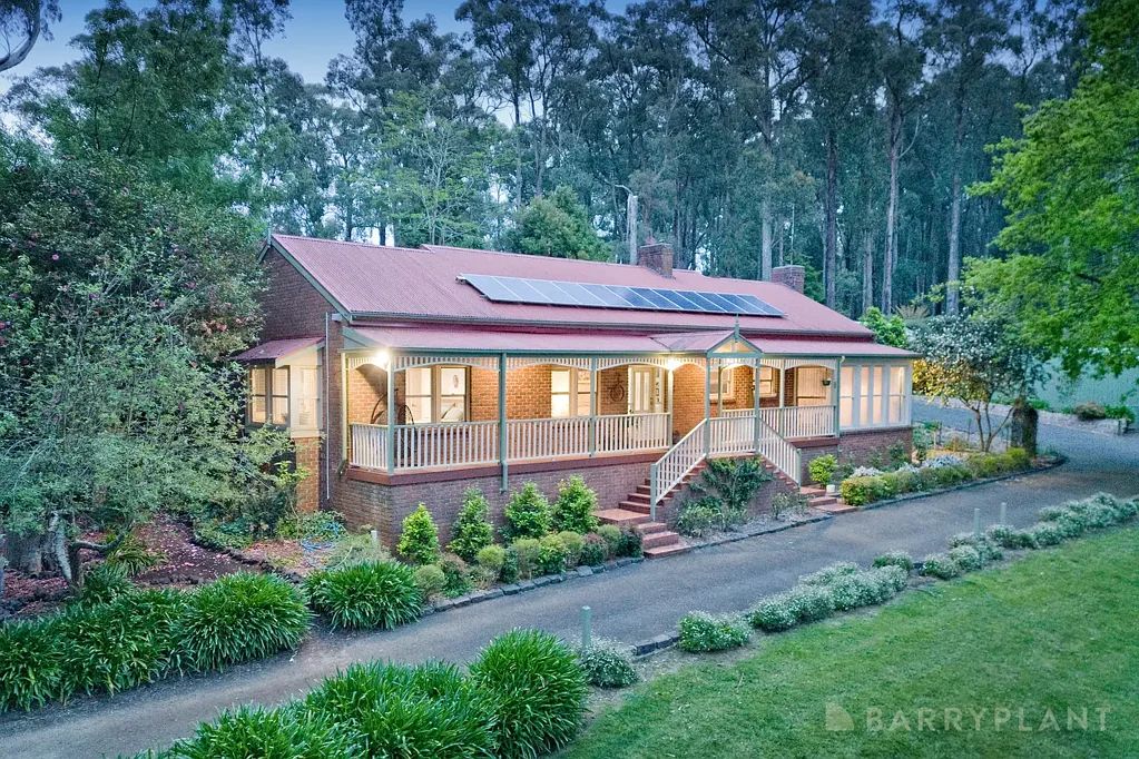 155 Paternoster Road, Cockatoo, VIC 3781