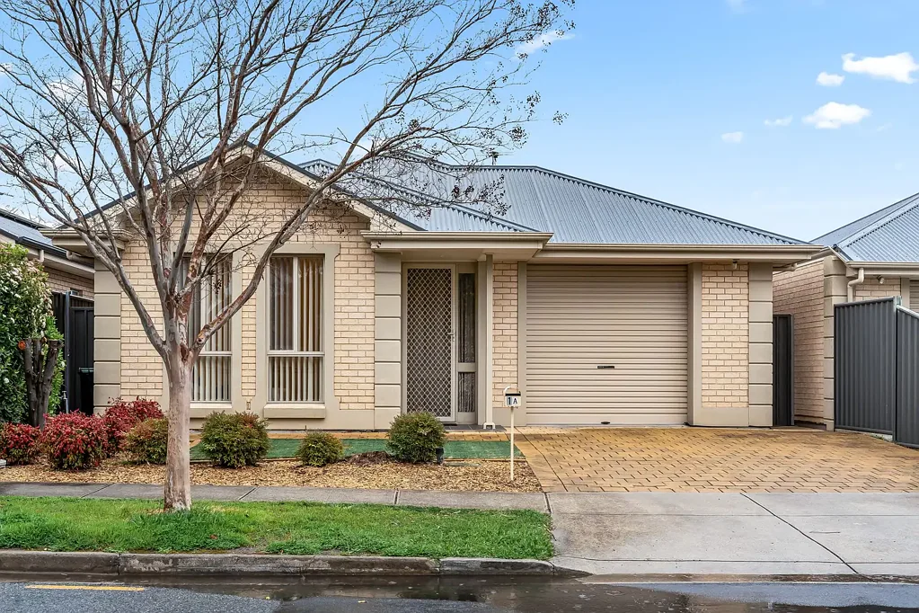 Gilles Plains 3ਬੈੱਡਰੂਮ Bright & Airy Base Puts Easy Living at the Top of the List.