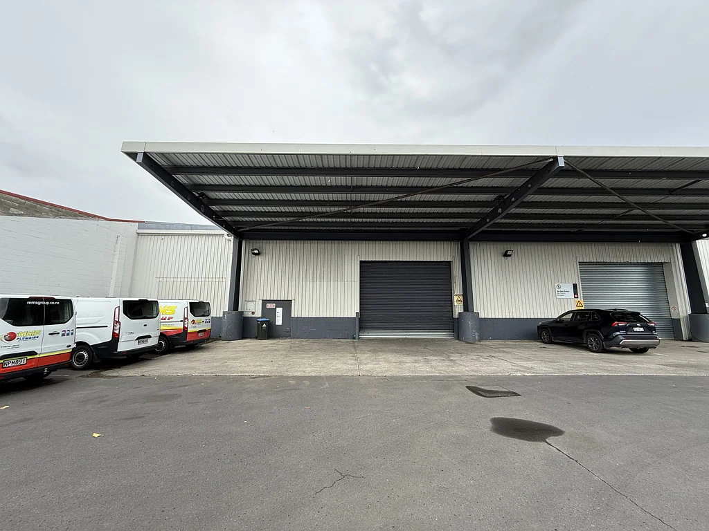 Mount Wellington Versatile 1,736sqm Warehouse & Office
