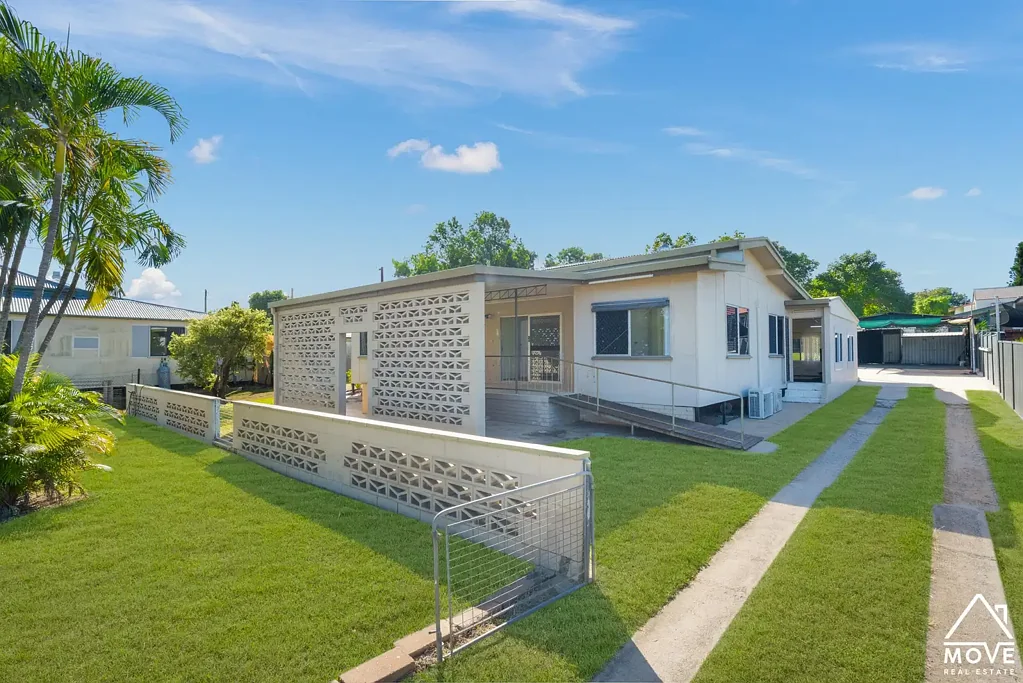 Charters Towers City 4房  Room to Live, Work and Enjoy