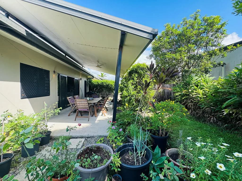 45 Midshipman St, South Mission Beach, QLD 4852