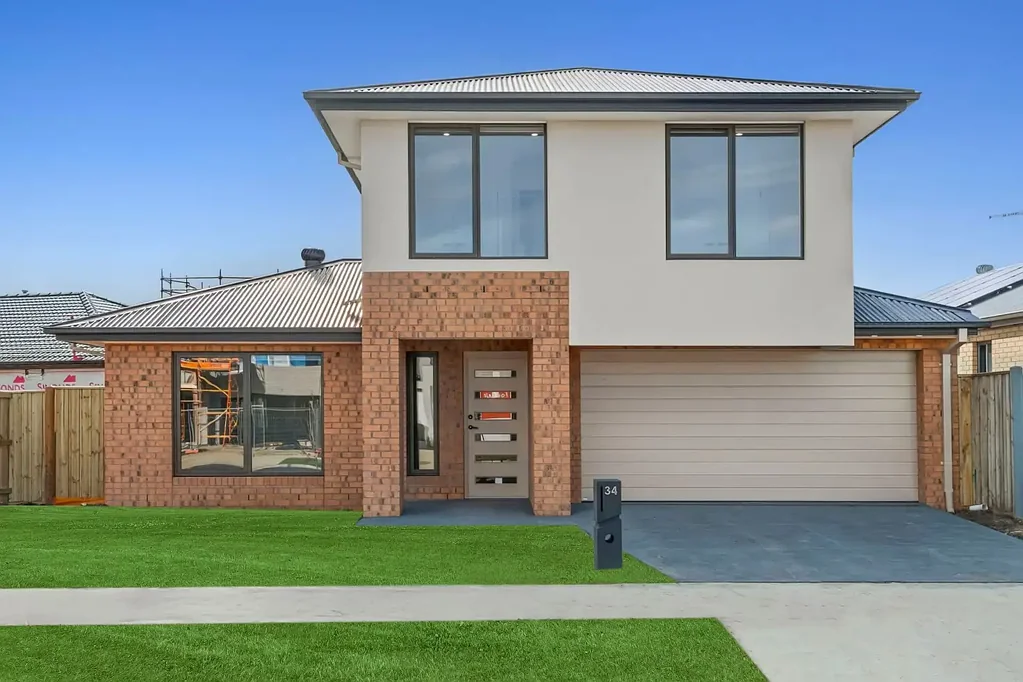 Armstrong Creek 4 Bedroom Armstrong Creek's Best First Home or Investment