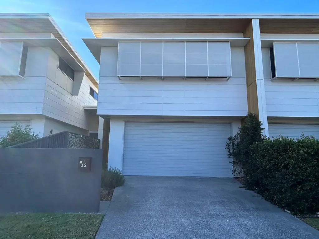 Two Level Home - 3 Bedrooms, 2 Bathrooms with Double Lockup Garage