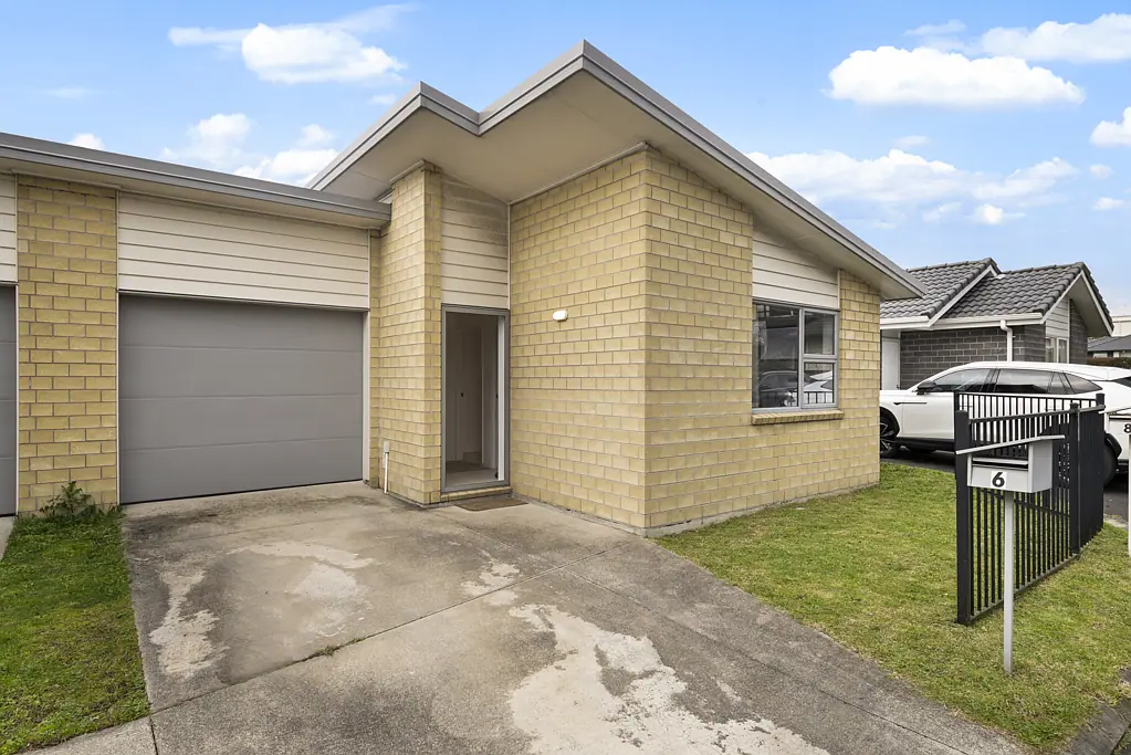 Wiri 2બેડરૂમ Modern Brick Duplex Living in Central Manukau