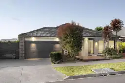 42 Roaming Road, Doreen