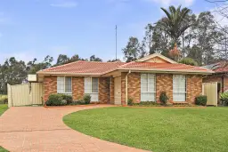 12 INGLIS CT, Harrington Park