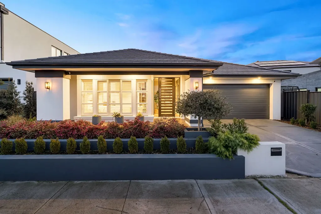 Craigieburn 4ਬੈੱਡਰੂਮ Metricon Masterpiece in a Premier Position
