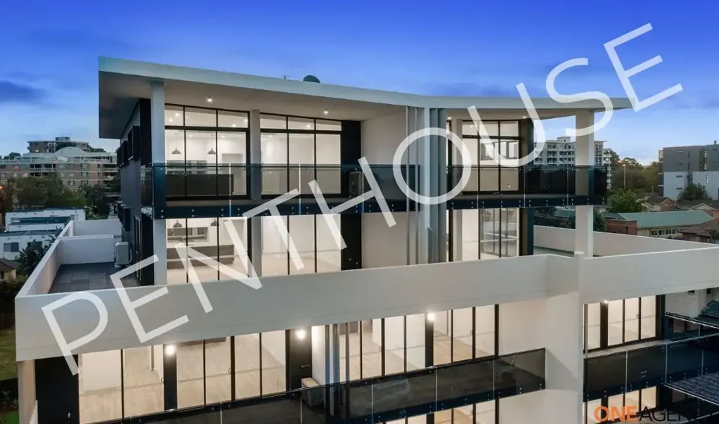 PENTHOUSE LIVING