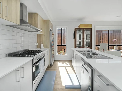 18 Bottlebrush Way, Lucknow, VIC 3875, 4房, 2浴, House