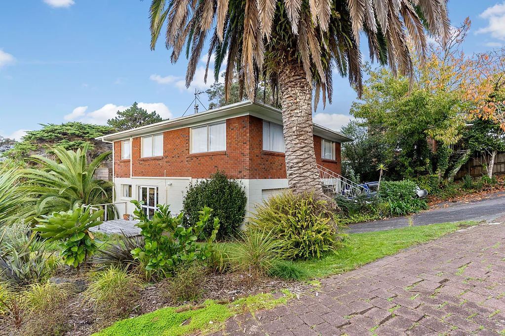 Birkenhead 5ห้องนอน FIVE BRM HOME & INCOME. LOCATION-SCALE ON 1,346M2