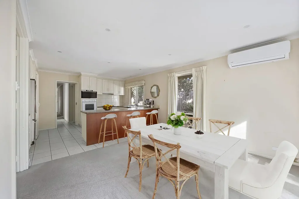 50 Mimosa Avenue, Alfredton, VIC 3350