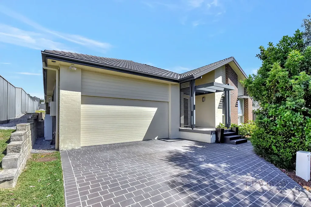 Shared Accommodation 1 Bedroom Available - Student Accommodation - All Utilities Included - $250 per week.