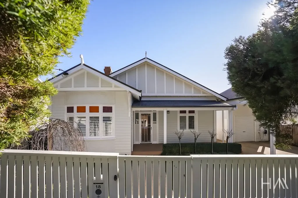 Newstead 4Habitaciones Timeless Character - Designed for the Way Families Live Today