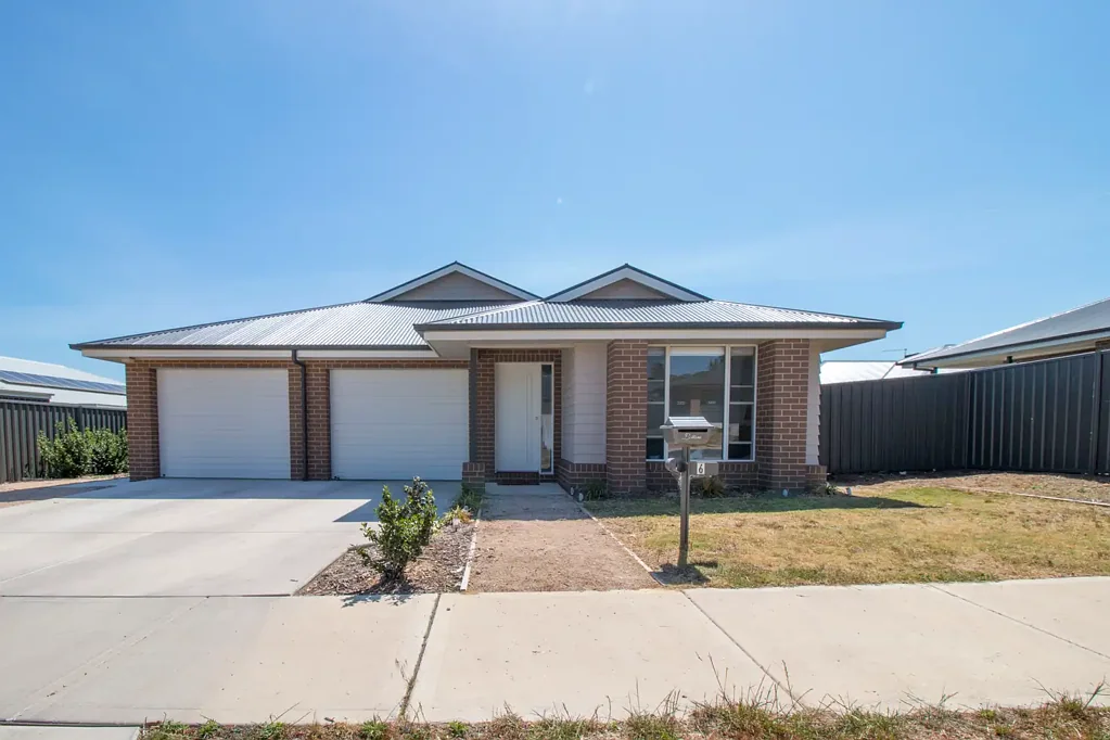 6 & 6a Meander Street, Thurgoona, NSW 2640