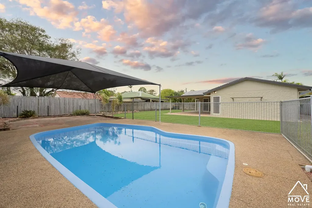 Condon 3Zimmer Pool, Solar & Side Access - Move-In Ready Family Home on 700sqm