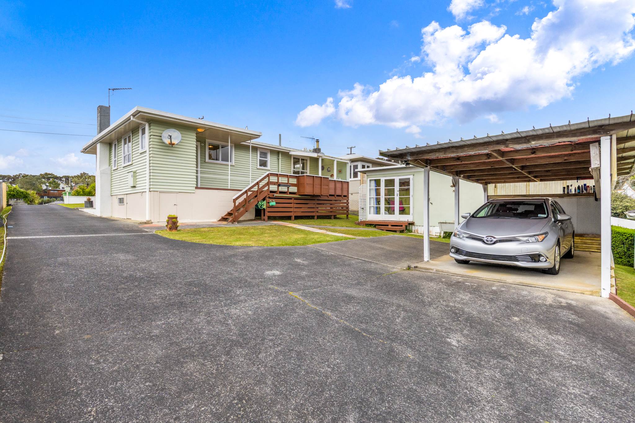 40 Fairmount Road, Titirangi, photo 10
