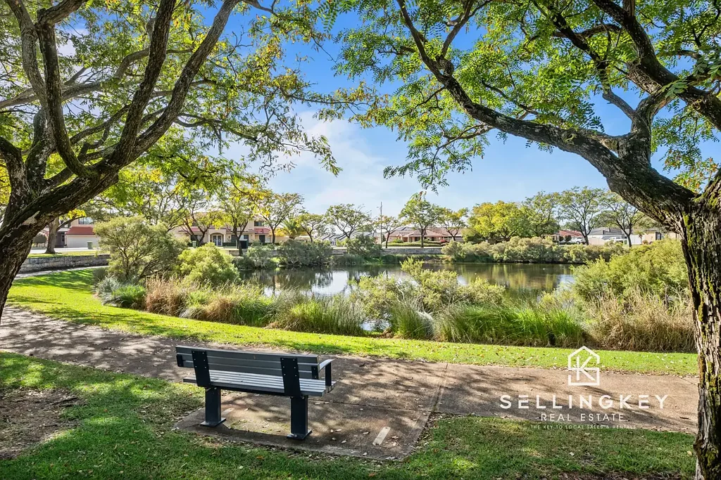 Canning Vale 4ห้องนอน SellingKey Real Estate Presents 8 Baychester Circle, Canning Vale!
