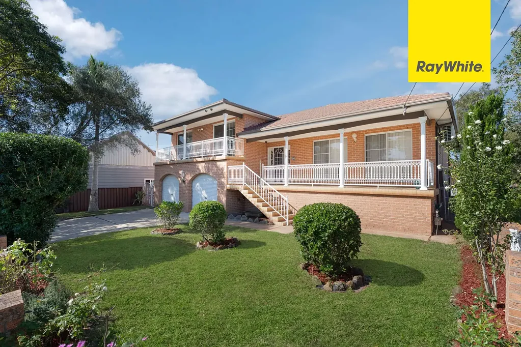 Auburn 4 Slaapkamer CORNER RESIDENCE WITH SPACE, COMFORT & VERSATILITY