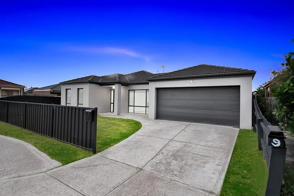 Stylish, Spacious and Modern Living in a Sought-After Locati