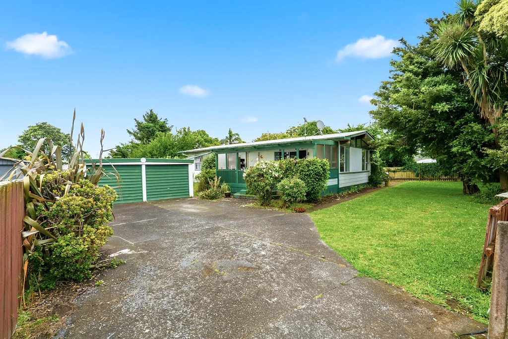 Manurewa 3Phòng ngủ Hidden Gem + Massive Land