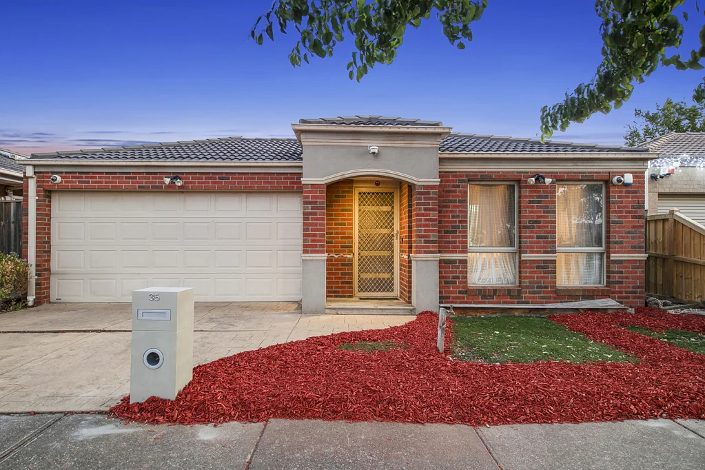 35 Solander Grove, Tarneit, VIC 3029