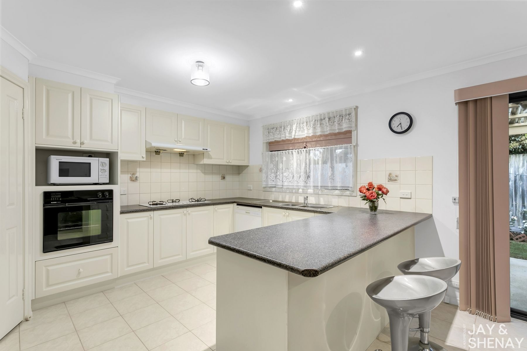 19 EILDON RD, ENDEAVOUR HILLS VIC 3802, 0 Schlafzimmer, 0 Badezimmer, House