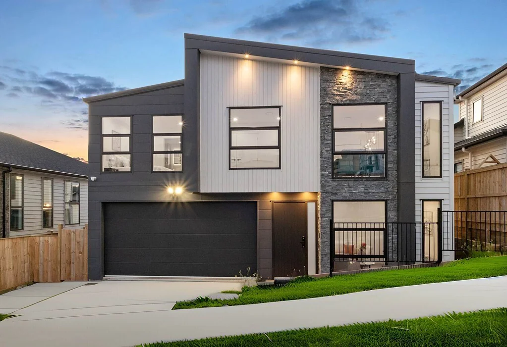 Flat Bush 7Moenga CCC ISSUED, MOVE IN NOW
