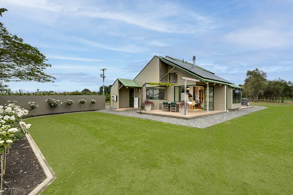 Puketapu Leaving the District