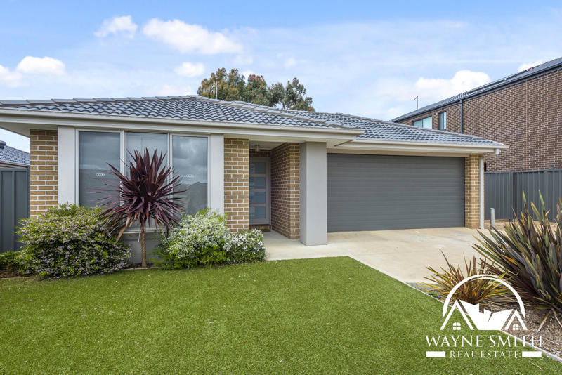 12 HANLON ST, KILMORE VIC 3764, 0房, 0浴, House