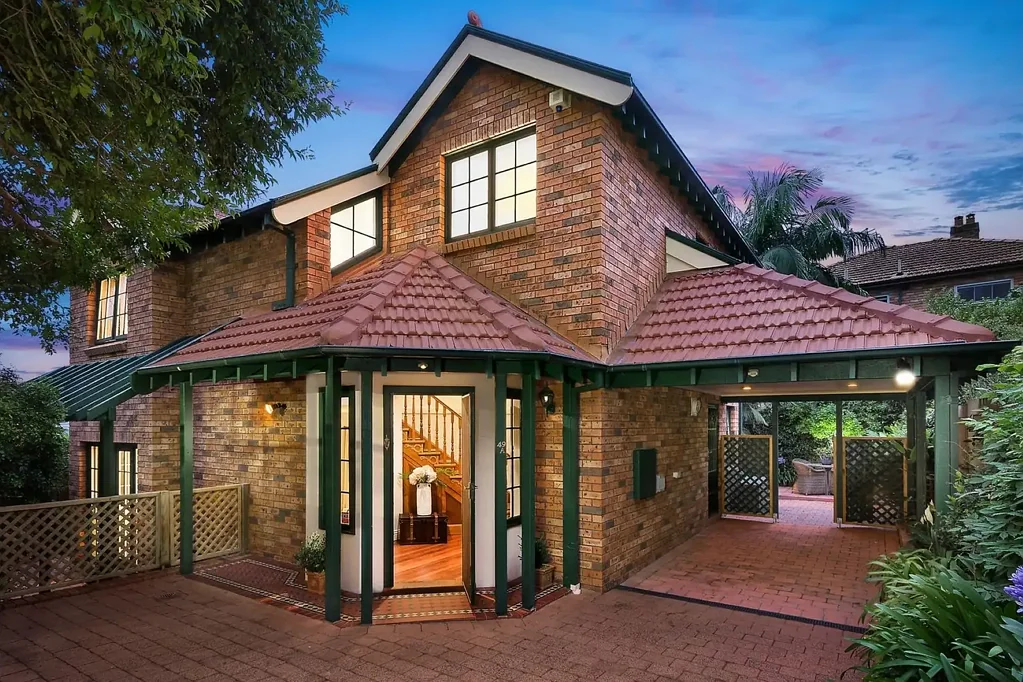 *** Deposit taken after 1st inspection *** Charming two-storey home with own personal oasis