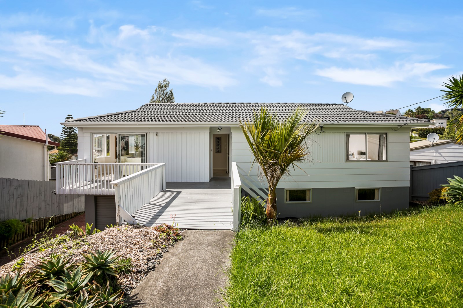 683 Beach Road, Rothesay Bay, Auckland - North Shore, 4房, 2浴