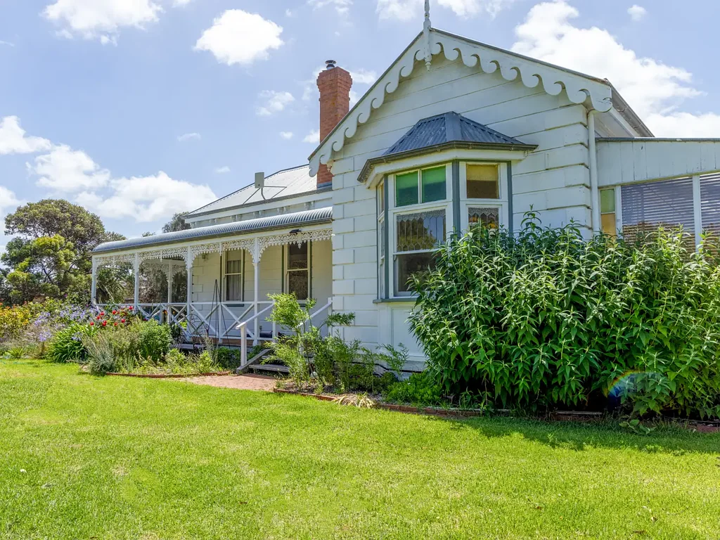 Port Fairy 5 Bedroom Charming Restored Circa 1900 Home
