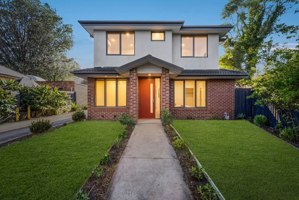 Mount Waverley 4غرفة نوم MODERN COMFORT, PRIVATE ENSUITES IN MWSC ZONE