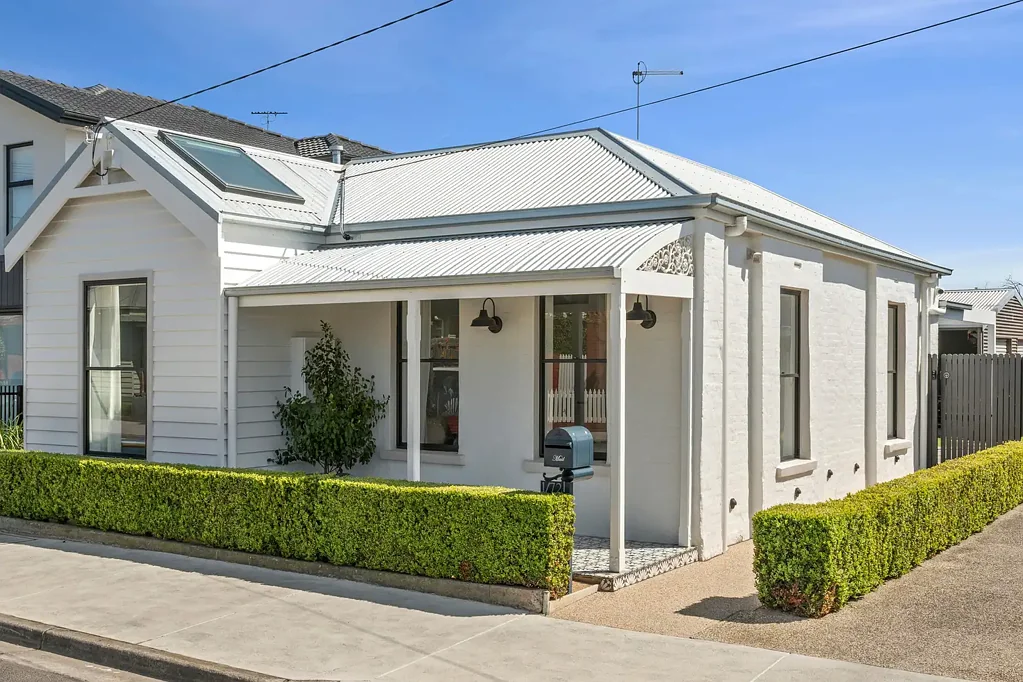 Geelong West 2ਬੈੱਡਰੂਮ Exquisitely Reimagined Cottage