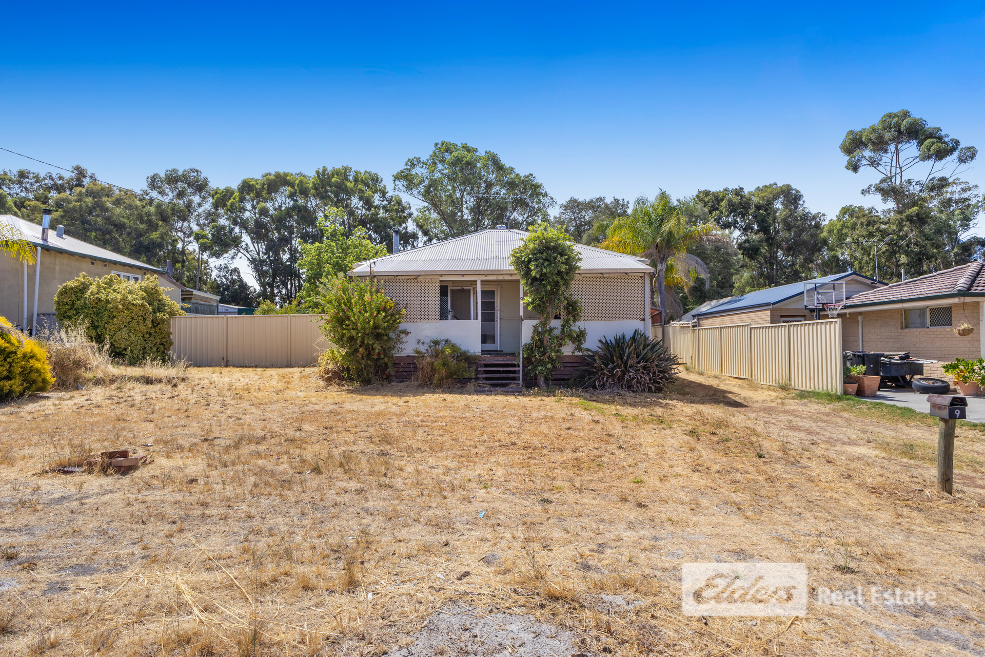 9 SIMPSON ST, COLLIE WA 6225, 0 rūma, 0 rūma horoi, House