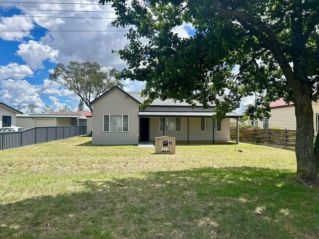 24 Gostwyck Street, Uralla, NSW 2358