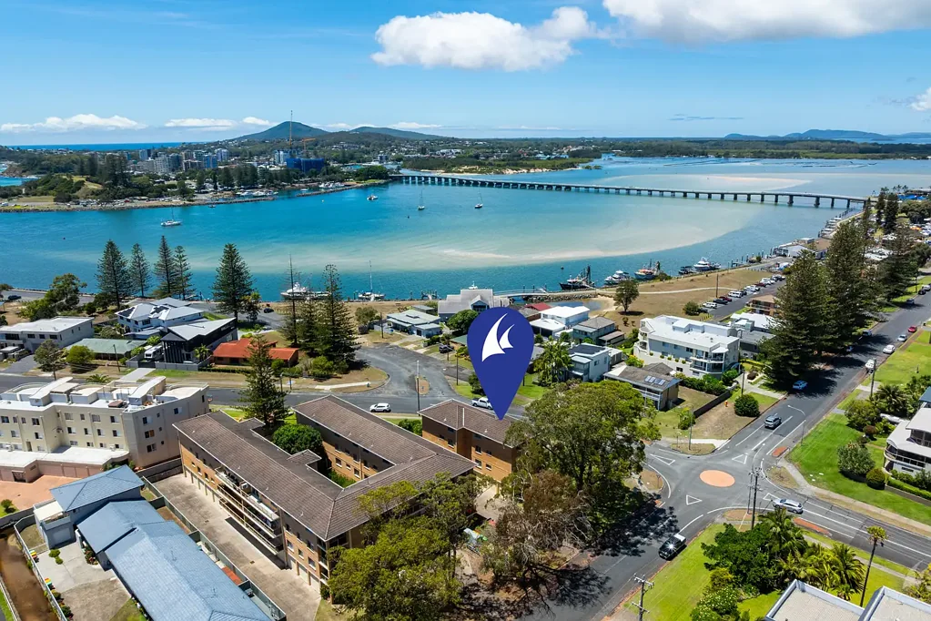Level 2/4/31 Wharf Street, Tuncurry, NSW 2428