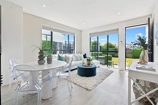 12 Serpent Road, Flat Bush, Manukau City