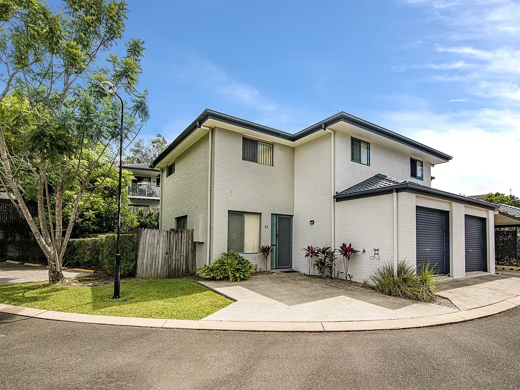 Riverhills 3 Bedroom Popular Choice in River Hills - FOR SALE