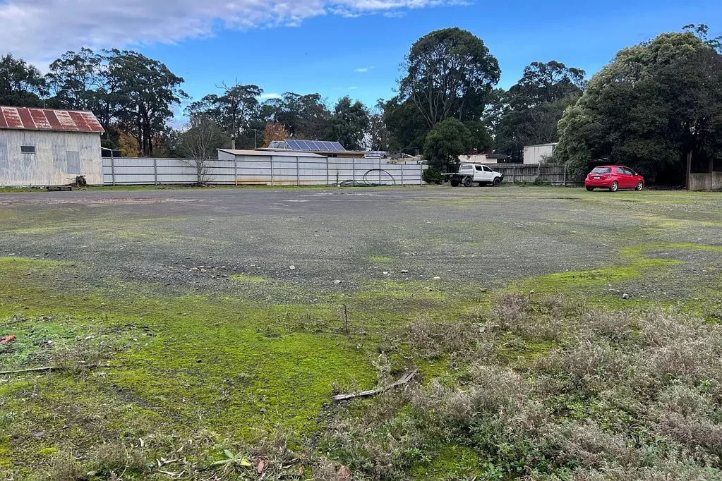 Kinglake West Industrial Zone 1 - Rare 1/2 acre approx