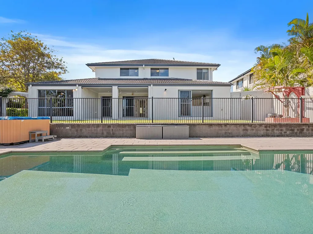 6 Parkview Place, Helensvale, QLD 4212
